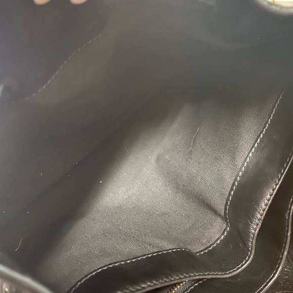 Like new Burberry bag - Picture 5 of 8